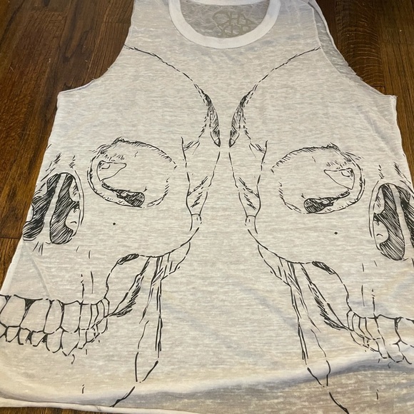 Chaser paper thin mirror skull 💀 tank top xs - Picture 2 of 5